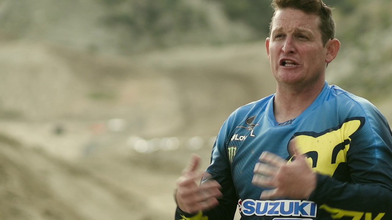 Ricky Carmichael rides the new SUZUKI RM-Z450