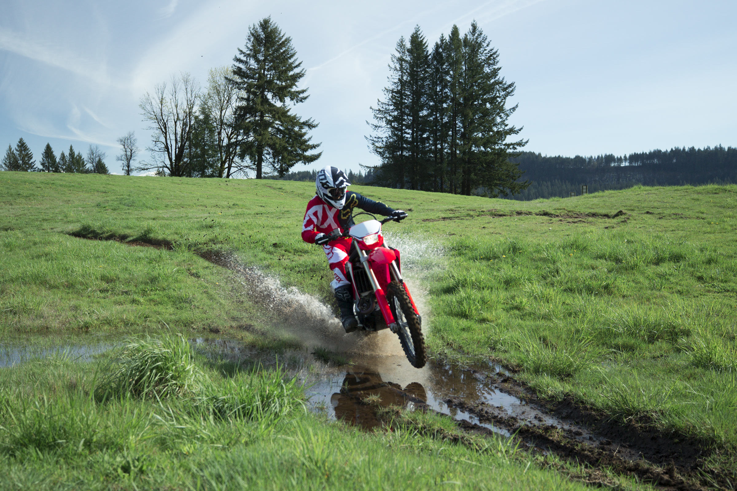 New 2019 CRF450X – Redesigned for Absolute Off-Road Xcellence