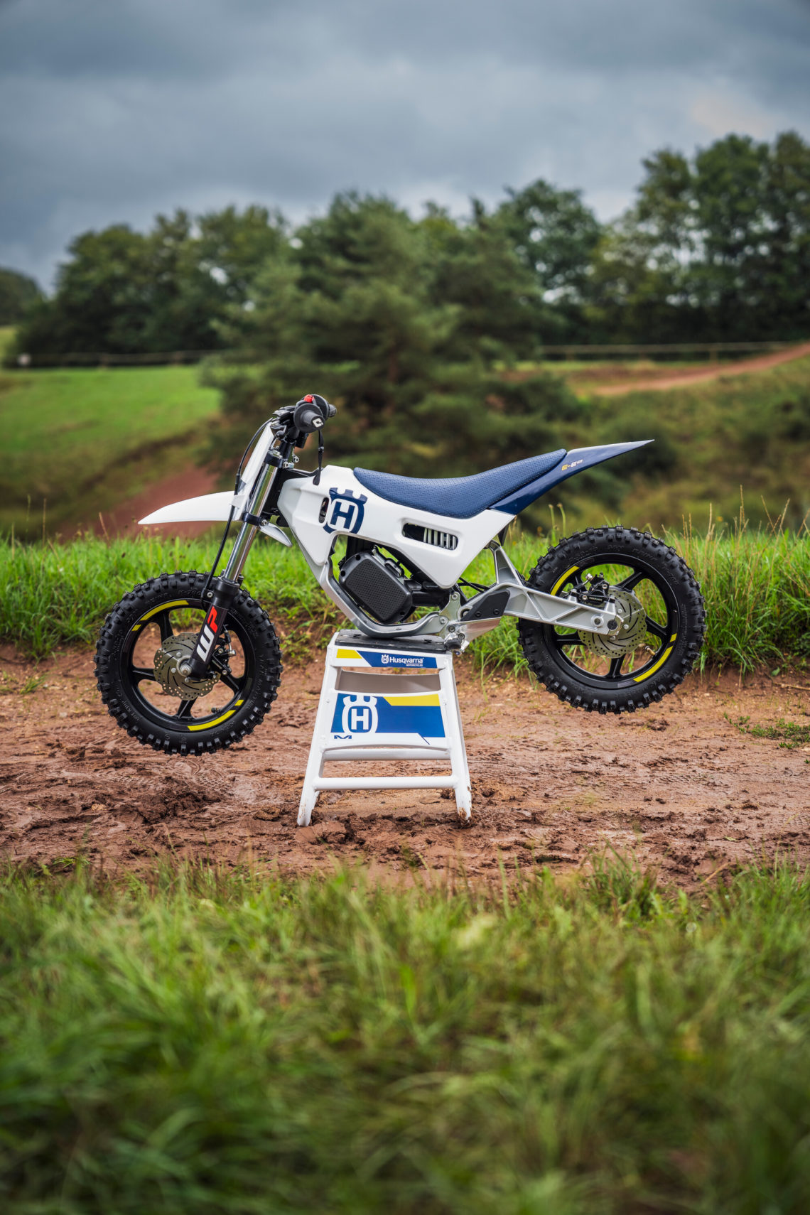 The Future of Youth Motocross: Husqvarna’s New Electric EE 2 Minicycle