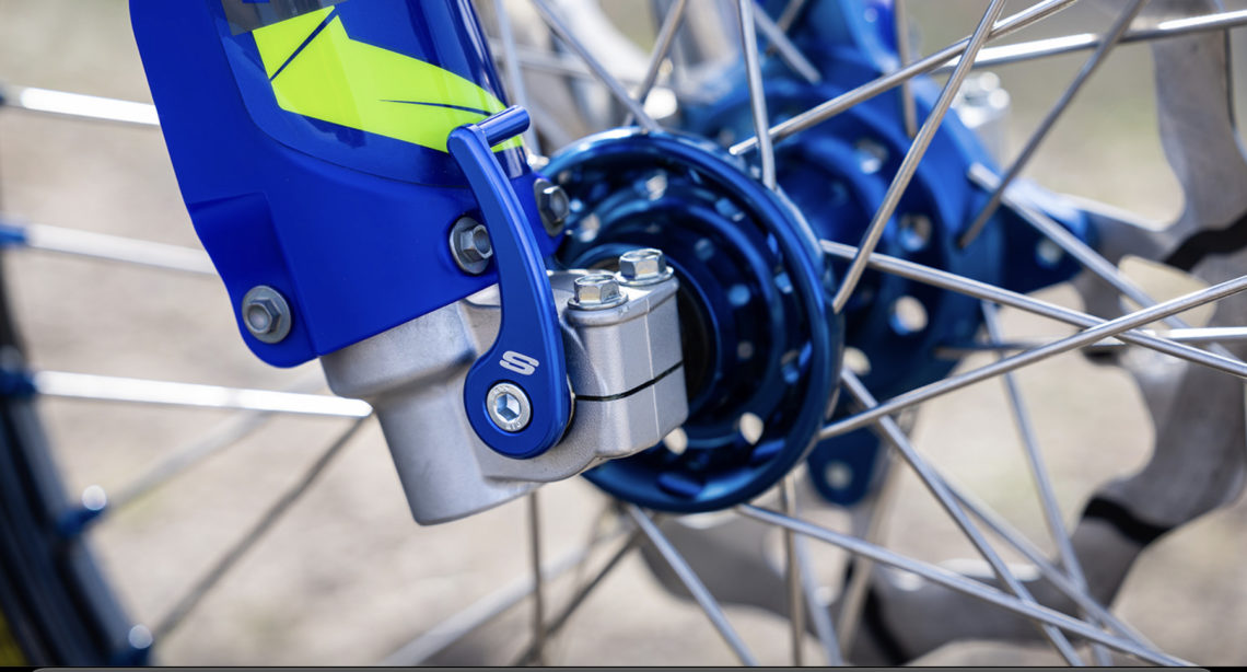 FIRST LOOK: 300 SEF Hamish MacDonald Replica