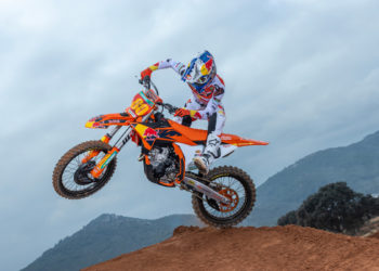 Special Tribute to Andrea Adamo’s Victory: KTM 250 SX-F ADAMO EDITION