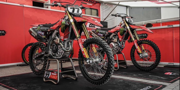 Starting a New Era: Ducati’s Desmo 450 MX Shines in Italian Motocross!