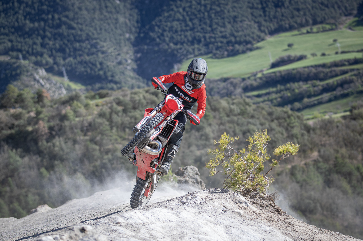 RIEJU Unveils Limited Edition MR HARD ENDURO Model Dedicated to Alfredo