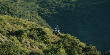 Wade Young Sidelined, Moore Steps Up at Roof of Africa!